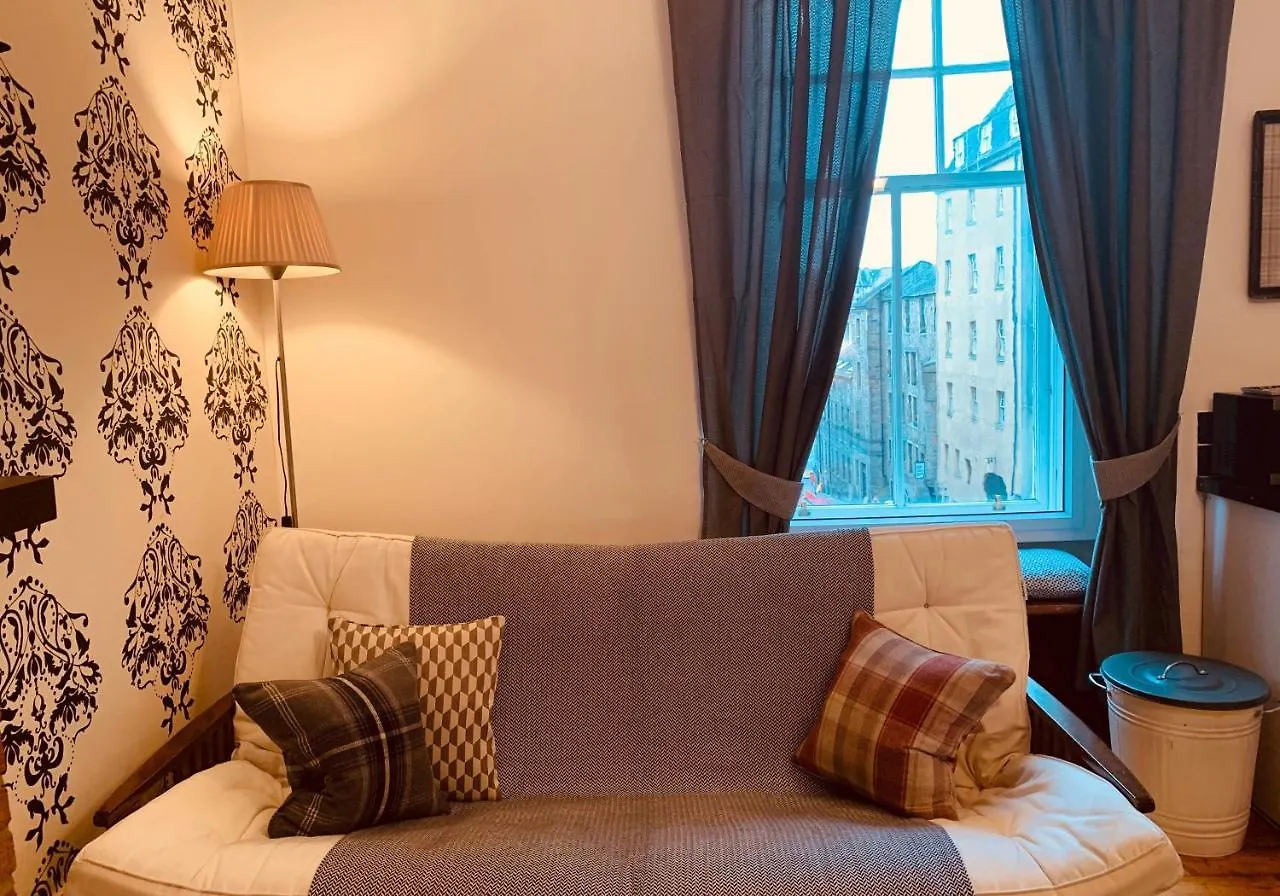 The Royal Mile Residence By Reserve Apartments Edimburgo